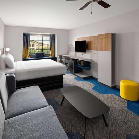 Microtel Inn & Suites By Wyndham Buda Austin South Buitenkant foto
